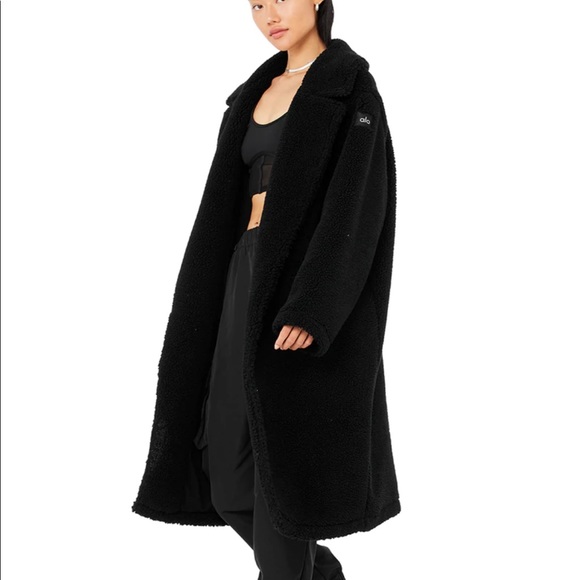 ALO Sherpa Trench Coat. Sold out in stores and online !!!! - Picture 3 of 7